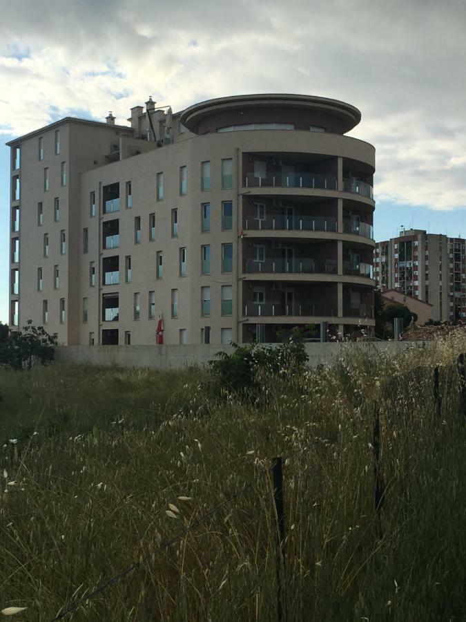 Monte Paradiso Panorama Pula Bagian luar foto